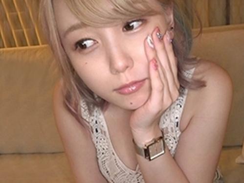超カワイイ金髪ギャルとハメ撮りSEX！巨乳むっちむちボディが激ピストンのたびに揺れまくり、呼吸を荒げてイキまくるイイ女！