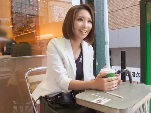 【素人ナンパ】テラス席にいた美人お姉さん(35)GET！熟れてるが見事なスレンダーボディを若いパワフルちんぽで突きまくる