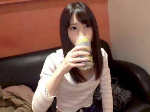 超可愛いロリ美少女だがちびマ○コは肉食系！様々な体位で突かれまくり大喜びで喘ぎっぱなし、小顔を赤らめイキまくる肉食天使！
