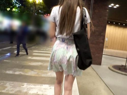 芸能系事務所所属のロリ美少女が裏風俗バイト！カワイイ顔にロリボディが激ピストンされるがままに喘ぎまくり絶頂してしまう！
