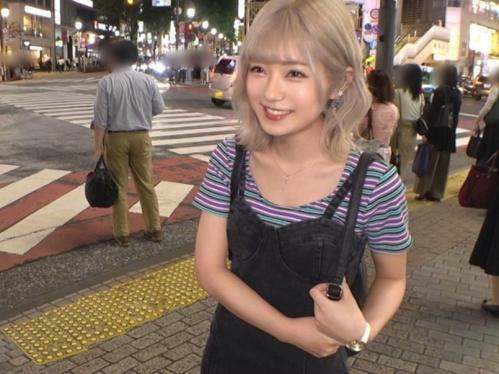 【素人ナンパ】元気いっぱい金髪スレンダーGAL(20)エロ行為にも満面の笑み、ヤリたい放題でちんぽまで突っ込まれてしまう