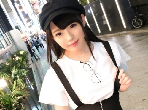 【素人ナンパ】オシャレな女子大生が豹変！泣いてるような喘ぎ声で潮をまき散らし、激ピストンにはヨダレ垂らしながらイキまくる
