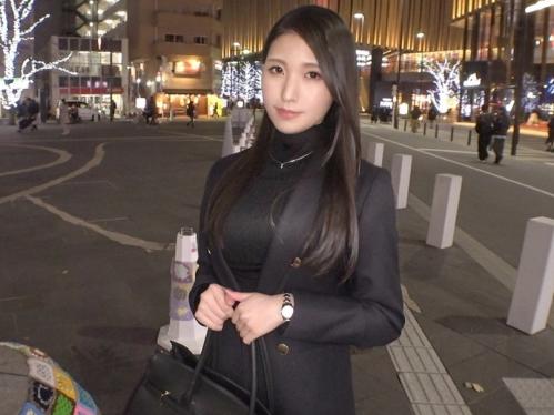 【素人ナンパ】『あああ、ダメダメダメ…』三十路スレンダー美女が想像以上のイキっぷり！潮吹かされデカチン挿入のけ反り激イキ