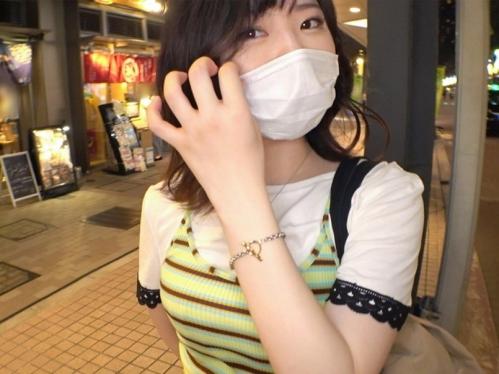 【素人ナンパ】敏感過ぎる学生さんとホテルIN！眩しいパイパンから潮飛び散り、挿入されればカワイイ顔を歪めてイキッぱなし！
