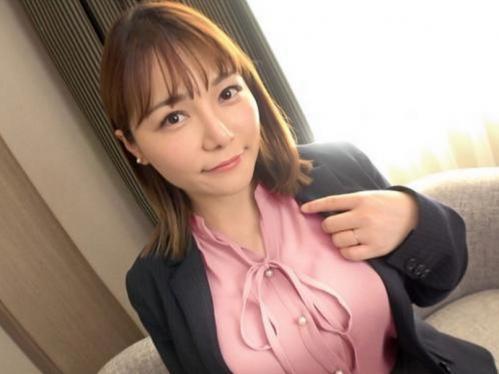 清楚系だがグラマラスボディな音楽教師(32)がAV体験撮影！ち〇ぽに跨り爆乳おっぱい揺らして蕩けた表情さらしながら絶頂！