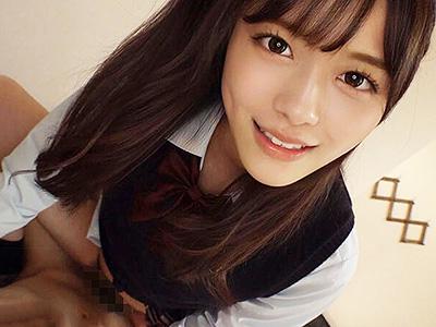 【フェラ×ハメ撮り】清楚な女子高生がカメラ片手に極上の快感を探求！リアルな喜びを感じる驚きの連続ライブ映像！
