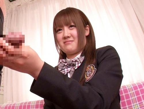 趣味はバイオリン、経験人数は1人、外国生まれのお嬢様が初脱ぎデビュー！