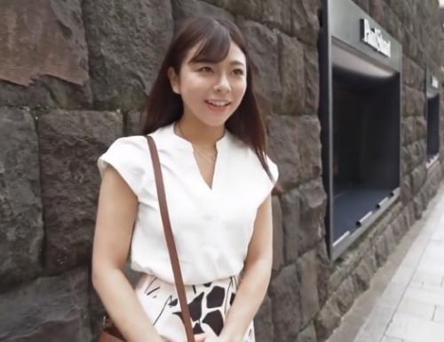 《西島沙織騎乗位》美人奥さんがいつまでも抱かれる道具として発達してく股間に野太い男根でヨガって悶絶する