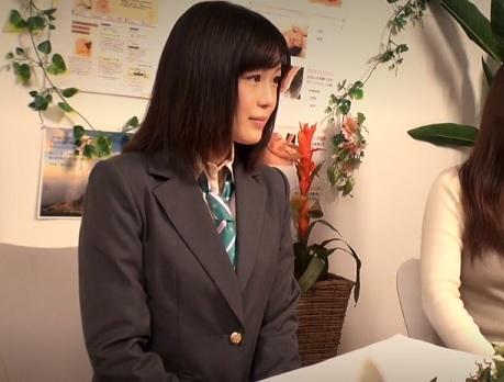 《オイル中出し》過敏な学生が変態野郎に狙われてイヤイヤでも強制FUCKさせられる