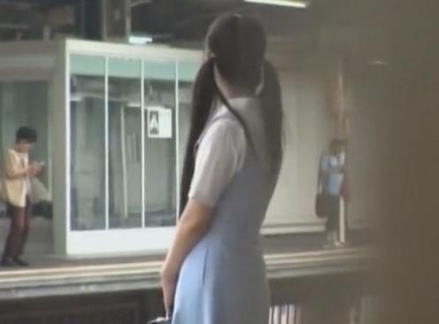 《中出しイラマチオ》過敏な学生がアソコ内部に豪快に擦れる野蛮なクソマラに快感押し寄せてヨガりまくってしまう