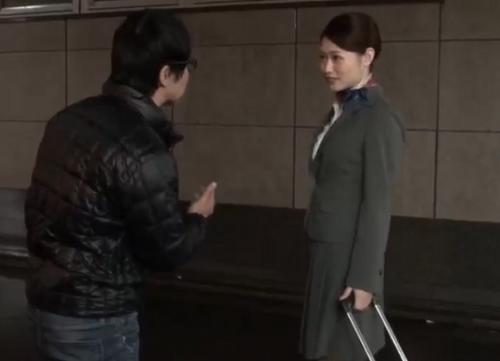 【フェラ素股】見つめながら根本まで咥え生入れセックスに喘ぎ散らして膣内射精される素人美人