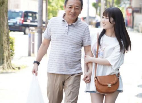 ［フェラ×ドラマ］喘ぎ声に自らも興奮し、濡れた膣でピストンを包み込み、腰を振って堪能する女子校生