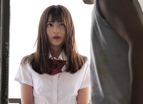 【中出し桜もこ】屈しないように睨みながらも子宮ごと貫かれてマン汁こぼし孕ませられる10代娘