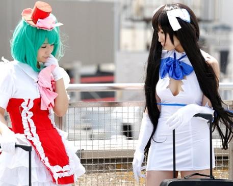 ［佳苗るか×さとうみつ］妖艶な奉仕プレイを存分に披露し激しい絡みで官能的な世界へ誘う女性