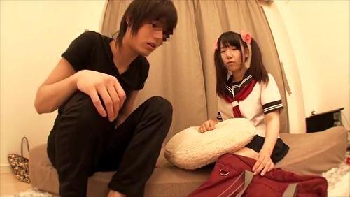 可愛らしい少女の髪型と、ファンとの密接な関係