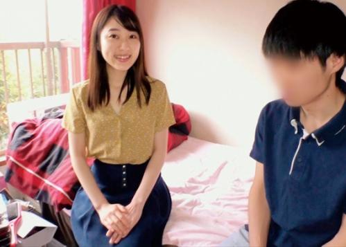 ［素人ナンパ×筆おろし］ 眩しいバストと美しい顔で誘惑し奉仕もてなしで快感のセックスに没頭する女子大生