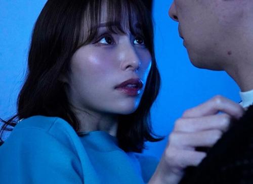 ［人妻×NTR］マン筋に興奮した後にはヌルっとおまん〇登場で興奮鬼突きでたっぷり出される人妻