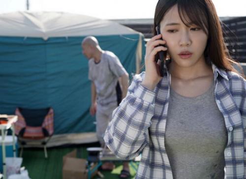 ［人妻×町内会NTR］エロく絡み合う身体のこみ上げてくる感覚に幸せなセックスで絶頂を迎える人妻
