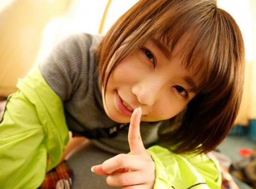 ［美少女×主観］ 年中発情したドエロイ姿で精液で汚れることに興奮し射精を待ち焦がれるお嬢ちゃん