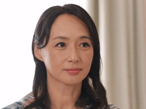 【安野由美】息子から大好きな母への母の日のプレゼントはホテルに連れ込んで中出しセックスで親孝行する