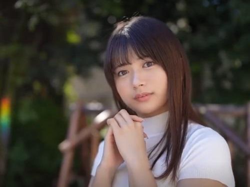 【北岡果林】雑誌のモデルやタレント業で活躍していた美少女女子大生が恥じらいと初々しさタップリのデビュー作品