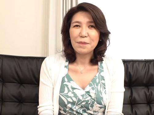 【吉崎きよか】セックスレス10年の人妻50歳が超久しぶりにオマ〇コを舐められ気持ち良すぎてお漏らししながらイってしまう