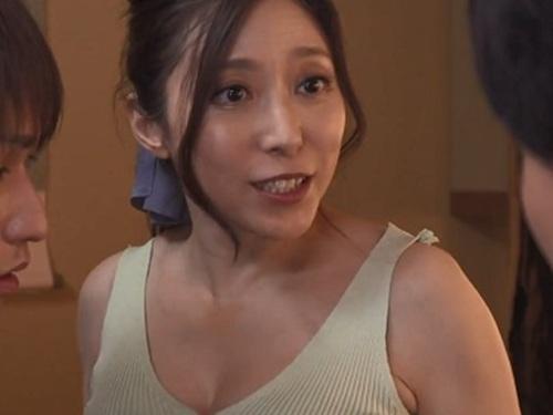 【白木優子】息子の友達に体を求められた人妻はセックスレスで刺激が欲しくて若い男のチ〇ポの魅力に勝てずセックスしちゃう