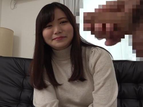 【センズリ鑑賞】恥ずかしさで目をそらしながらも男のセンズリに興味が湧いてしまいエッチな行動を始めてセックスまでしちゃう