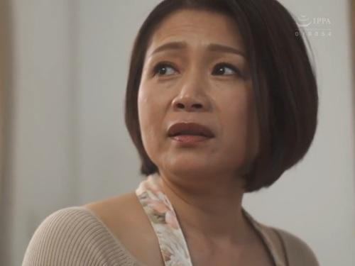 【友田真希】『俺が守ってやるよ』最愛の母が再婚したが近親相姦をする異常な親子関係を止めれずに中出しセックスをしまくる