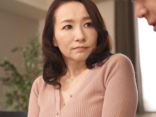 【よしい美希】不妊の娘の為に姑が股を開き娘婿が『お義母さんすみません』と謝りながら中出し射精して代理出産に挑む