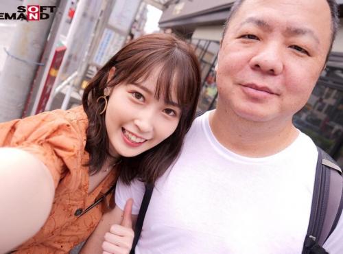 肉棒をしゃぶって、男にまたがって、膣内に中出しフィニッシュ！！ お互い盛り上がって膣奥深くに濃厚精子をぶちまける！！