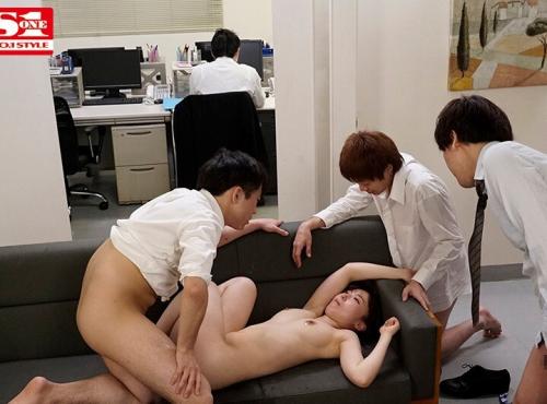 弾力性がハンパないスライムおっぱいと圧力激強デカケツにノックアウト中出し！！ ダメだと思うほど溺れてしまう背徳快感！