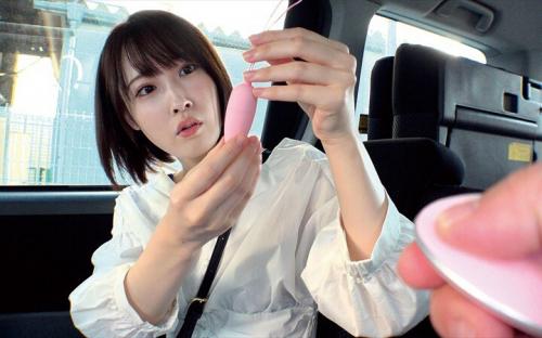 絶頂しまくってイキたてホヤホヤな敏感膣奥をさらに突き上げピストンしたらどうなるのかな？？ 街中を歩く素人女子に声をかけ