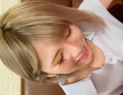 【ギャル×素人】正常位で挿入からの体位を変えつつ突きまくって最後は中出しフィニッシュです。 「出して…///」