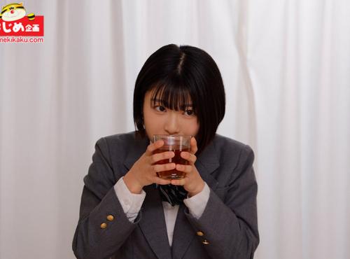 【即ハメ×制服】彼氏とテレビ電話でLOVE×2トーク中に下半身は放尿アクメ！ はじめ企画大人気シリーズ第4弾！