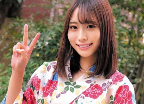 ［女子大生×無料エロ動画］ ずっと見つめていたいと思わせる官能的な魅力を放ち今だけセックスに没頭する大学生