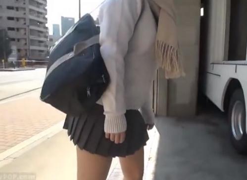 ［女子校生×ベロチュー］エロの欲望と性感度が高まってお互いのアソコは反応して興奮止まないJK