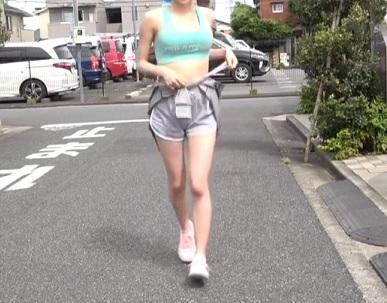 ［目黒めぐみ］ 必見のぷっくりした乳首と愛らしい最高の癒やしセックスで限界を迎える美少女
