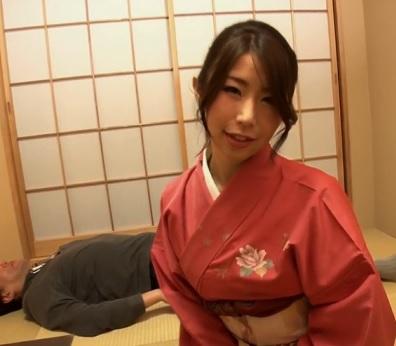 ［巨乳×ノーパン］高まる感覚に身も心も支配され何度も身悶え快楽の渦に飲み込まれる美熟女