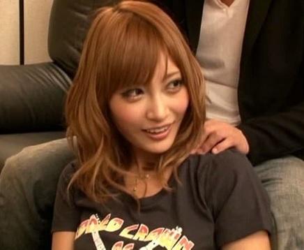 ［巨乳×ギャル］誘惑奉仕が止まらない！見つめ乱れくるった興奮度マックスプレイをしてくるギャル