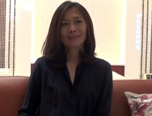 ［熟女×ハメ撮り］大人しい性格だが男を喜ばすエロティック女となりご奉仕プレイをする美熟女