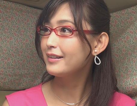 ［NTR×フェラ］ 見た目では想像できない凄まじい本性と超敏感な体で性感帯イキから唾液を垂らす主婦