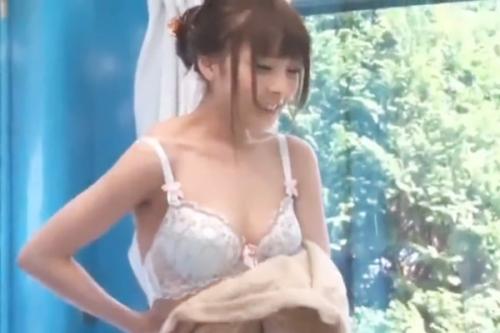 専門学校の卒業旅行に温泉に来ただけなのに変なお姉さんからレズられるわどこぞの馬の骨にパコられるわ。あー何て気持ちいいww