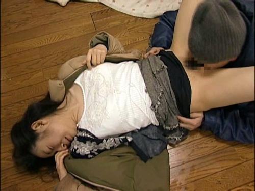 今日は排卵日！夫にたっぷり流し込んでもらうわ！私も大台！そろそろ子供を...イヤぁ！この腐れ日雇い労働者！ナマ挿入はダメェ！