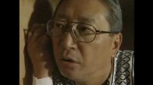 隣室で義父が聞き耳を立てている！息子と嫁の卑猥な男を聞きながらシコシコち●ぽを扱いているのだ！日中は嫁と２人！あぶねぇww