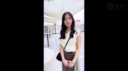 清楚な感じの人妻が種付けにやって来た！昨日は夫とヤってるハズなのにパイパンま●こはぴくぴくジュクジュク！膣襞で搾られる♡