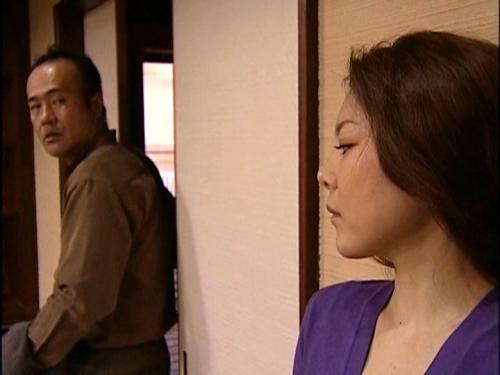 兄が病床に伏したと聞いて見舞いにやって来る弟。兄弟仲は悪いが要は兄在宅にもかかわらず兄嫁にハメれる興奮を味わいに...ゲス♡