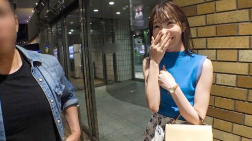 M気質の夫に物足りなさを感じる人妻が本性を解放！責められる悦びに絶叫！