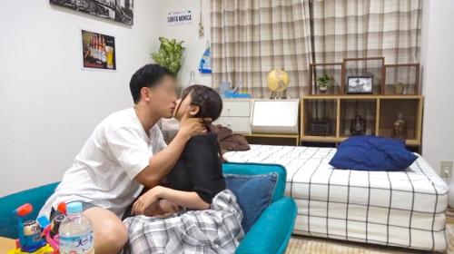 ゲームに負けてキスから始まる、爆乳保育士との背徳的なひととき