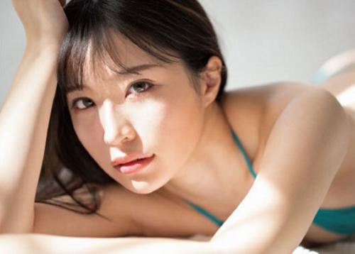 ［乳首責め×騎乗位］滅茶苦茶に愛撫されてタップリとマン汁出しながらイキ狂い大量出しされるお嬢ちゃん